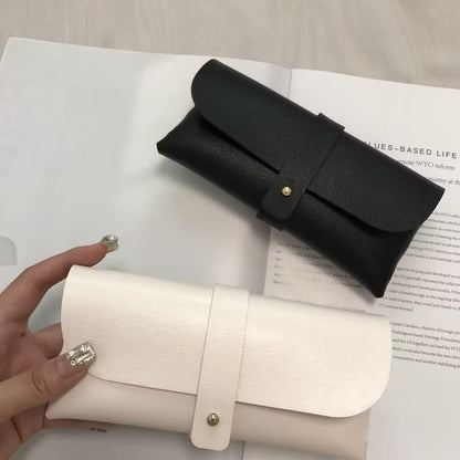 Estuche clásico de cuero para gafas – Elegante y duradero